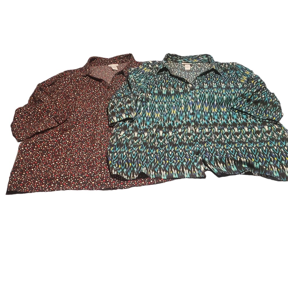 Catherine's 2X (22/24) Lot of 2 Lightweight Tunics Button Star/Geoemetric Print